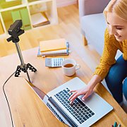 USB HD WEBCAM WITH 360 ROTATION/
