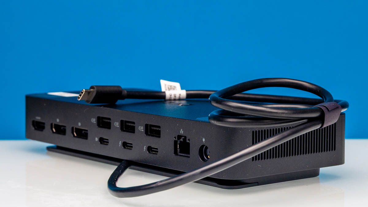 Dell Pro Thunderbolt 5 Dock WD25TB5 - docking station - Thunderbolt 5 - HDMI, 2 x DP, USB-C, 2 x Thunderbolt 5 - 1GbE, 2.5GbE